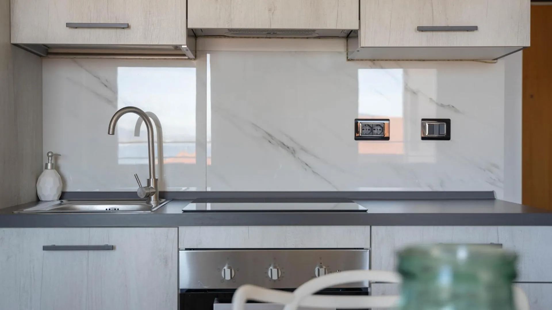 Vista Mare: Moderno Loft Al Centro Di Alghero 0*,  Italy